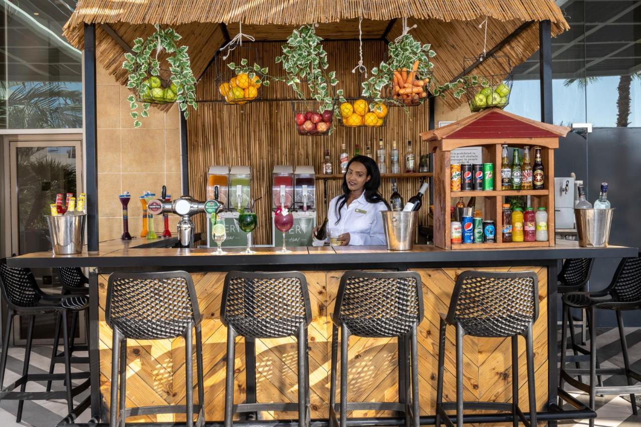 Vert Hotel Eilat By Afi Hotels المظهر الخارجي الصورة A bar in the airport